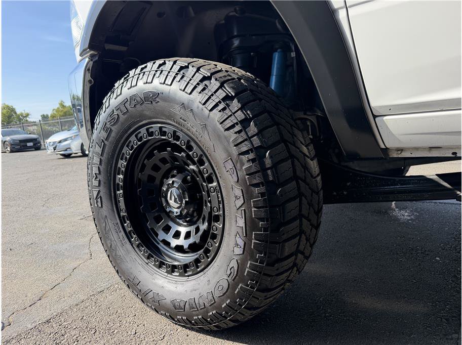 Used 2018 RAM 2500 Tradesman w/ Chrome Appearance Group AWD/4WD image 8