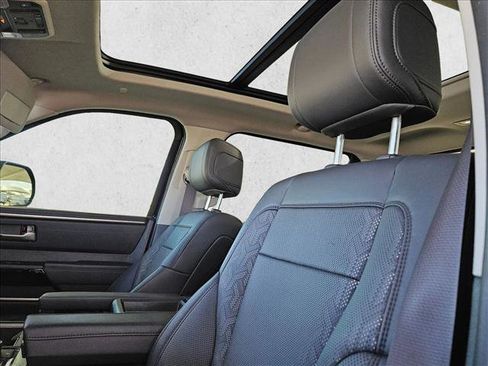 Used 2024 Toyota Tundra Limited image 21