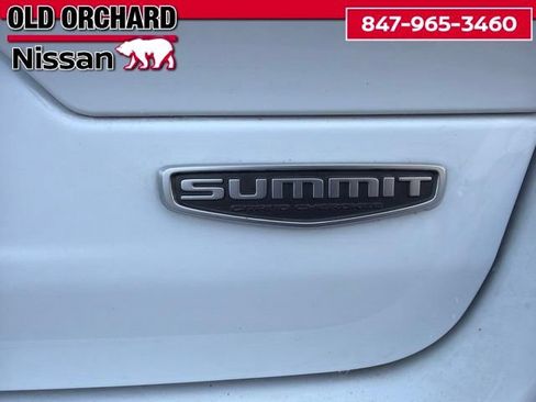 Used 2022 Jeep Grand Cherokee Summit w/ Advanced Protech Group IV AWD/4WD image 7