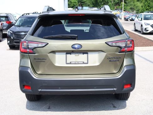 Certified 2023 Subaru Outback Touring AWD/4WD image 5