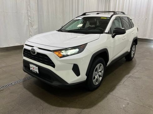 Certified 2021 Toyota RAV4 LE AWD/4WD image 7