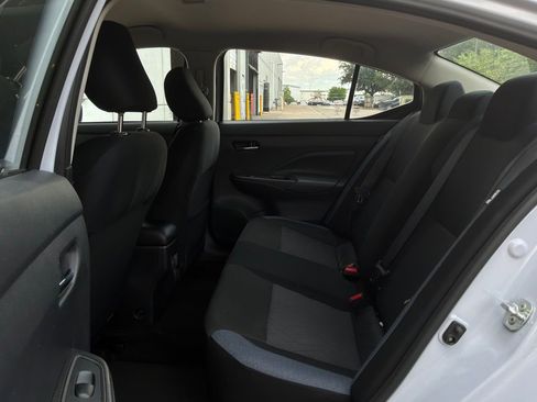 Used 2025 Nissan Versa SV FWD image 12