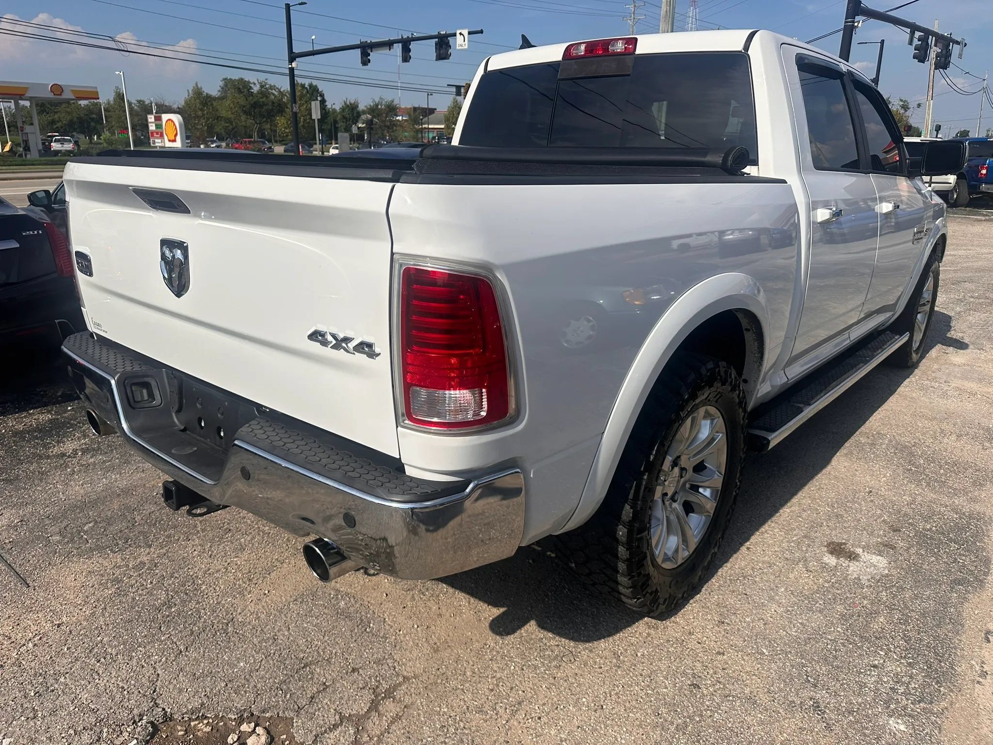 Used 2013 RAM 1500 Laramie Longhorn w/ Convenience Group AWD/4WD image 5