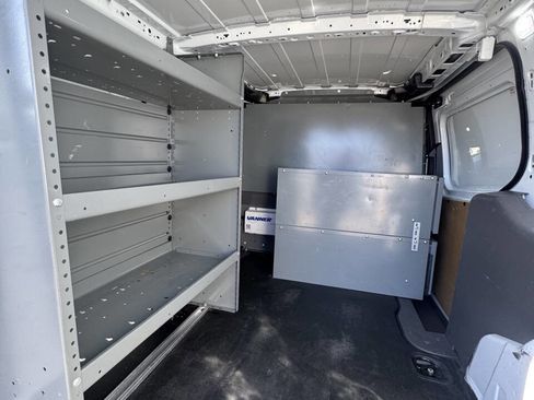 Used 2020 Ford Transit Connect XL image 10
