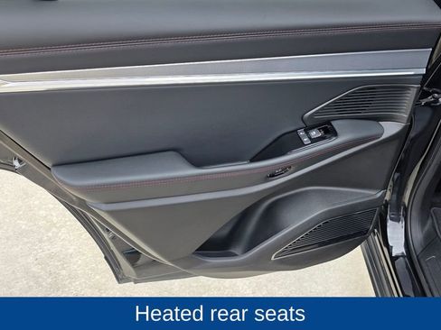 Used 2025 Jeep Wagoneer S Launch Edition image 22