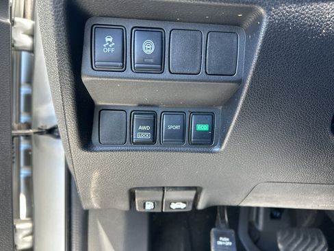 Used 2021 Nissan Rogue Sport S AWD/4WD image 17