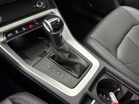 Used 2025 Audi Q3 2.0T Premium w/ Convenience Package image 20