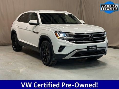 Certified 2023 Volkswagen Atlas Cross Sport SE w/ Black Wheel Package image 1