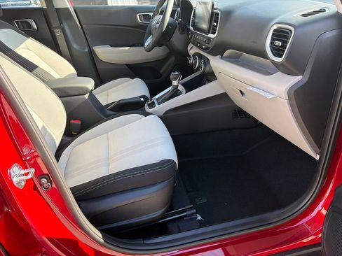 New 2026 Hyundai Venue SEL image 13