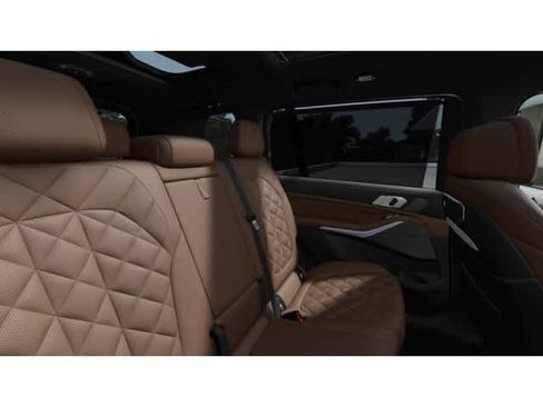 New 2027 BMW X7 xDrive40i AWD/4WD image 12