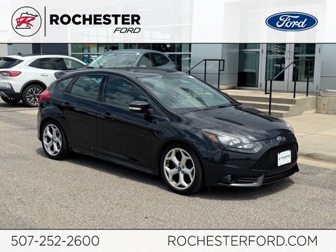 Used 2013 Ford Focus ST FWD image 1