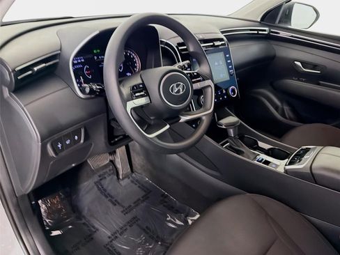 Certified 2023 Hyundai Tucson SEL FWD image 9