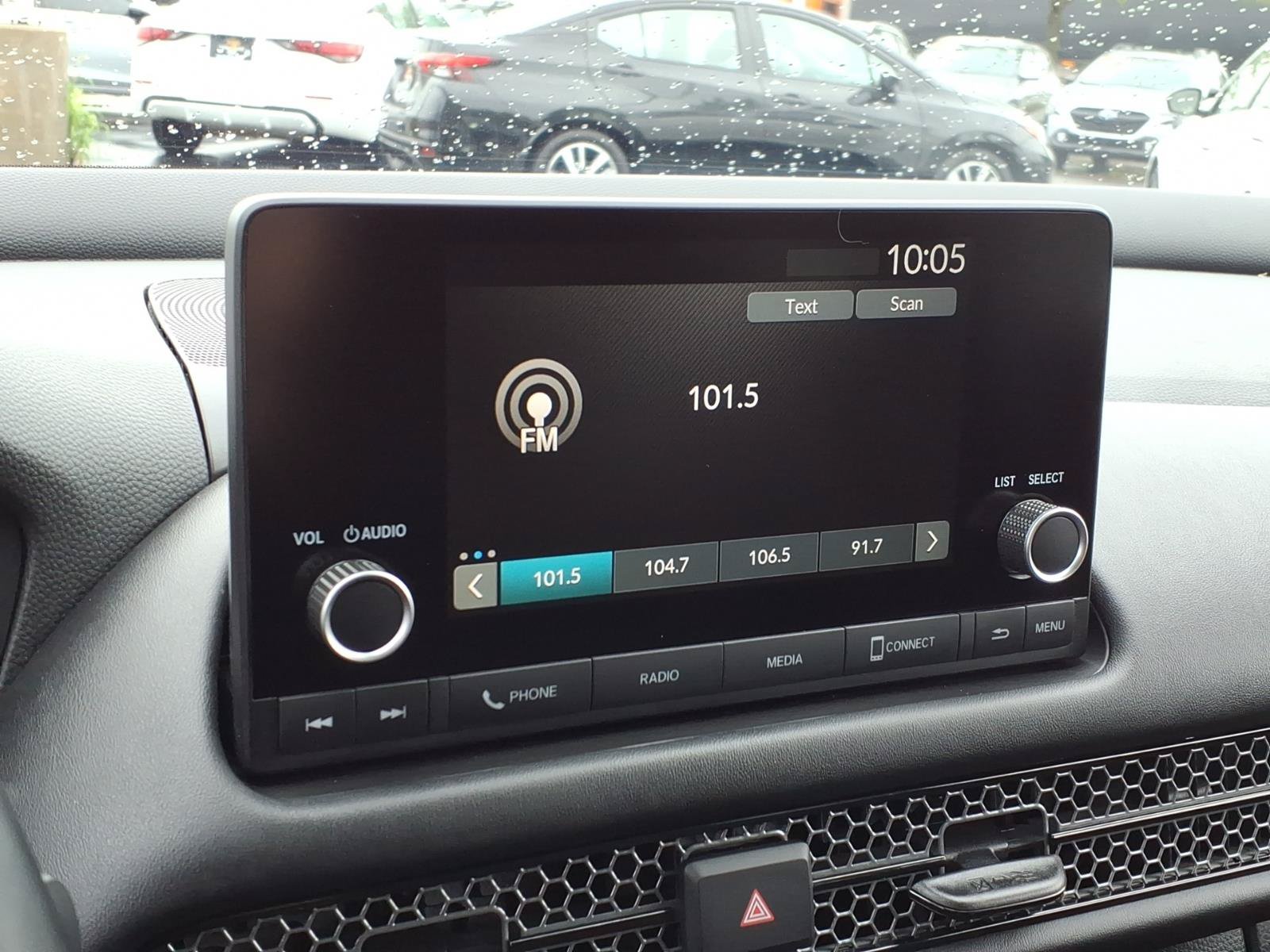 Certified 2025 Honda HR-V Sport image 17