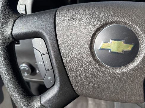 New 2025 Chevrolet Express 3500 w/ Power Convenience Package image 26