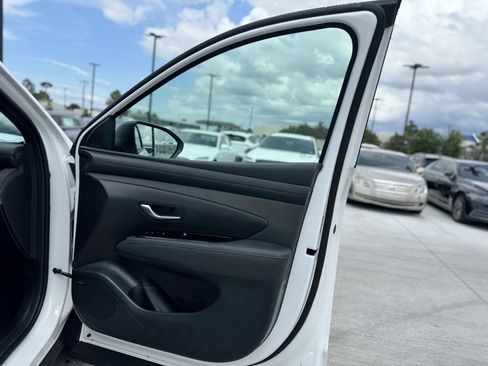 New 2025 Hyundai Santa Cruz Limited image 10