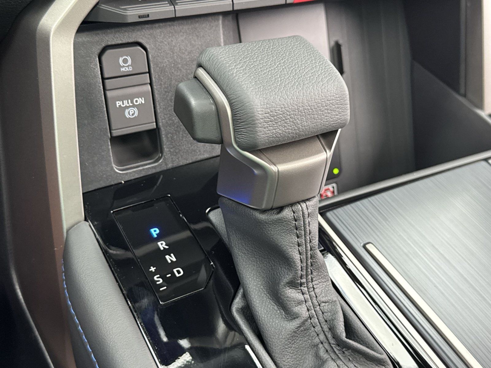 New 2026 Toyota Sequoia Platinum AWD/4WD image 30