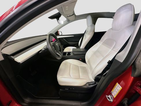 Used 2023 Tesla Model Y Long Range AWD/4WD image 13