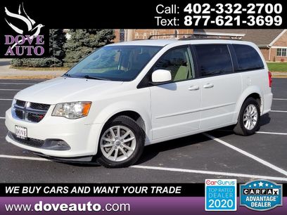 Used 2016 Dodge Grand Caravan SXT w/ Rear Park Assist Package