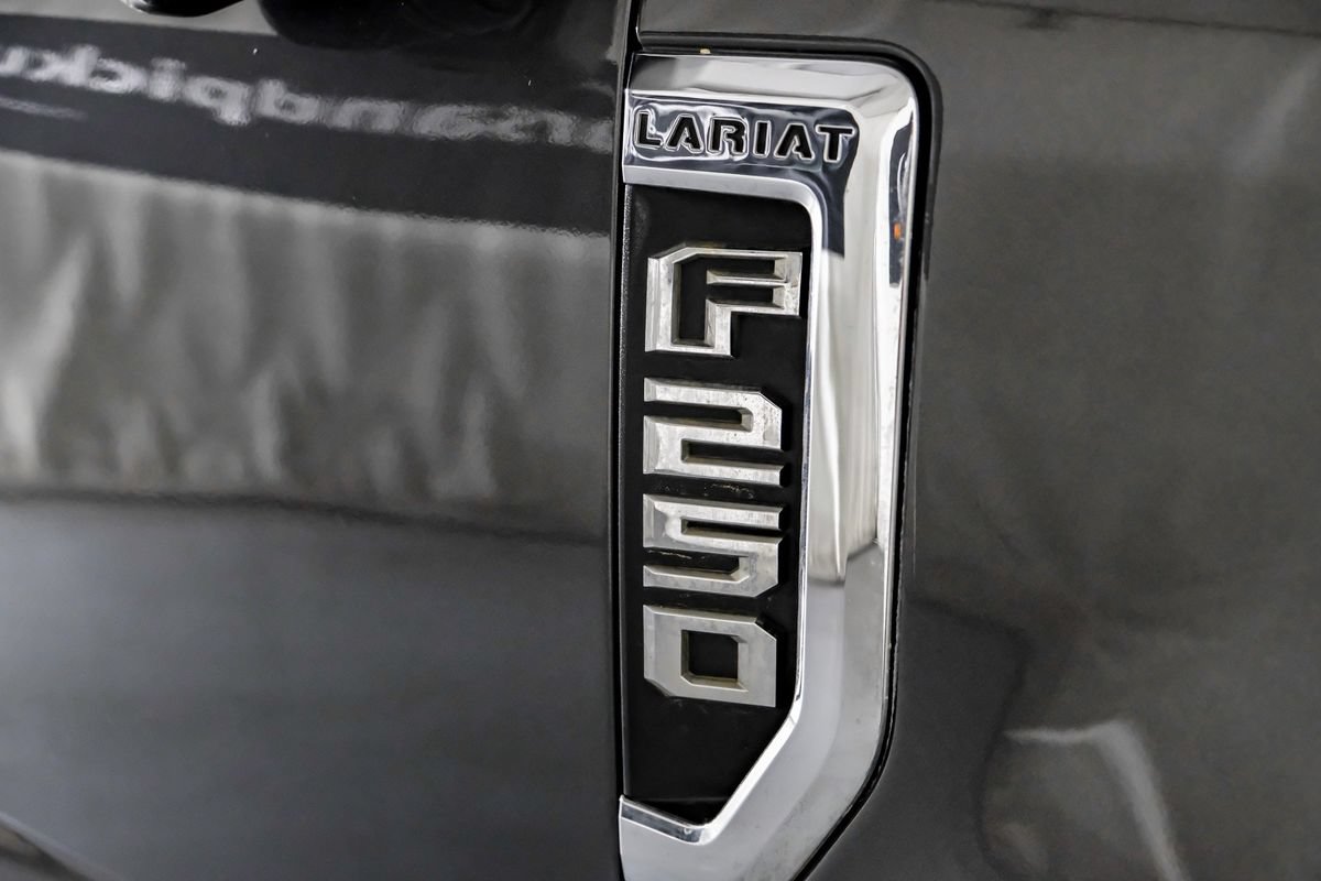 Used 2019 Ford F250 Lariat w/ Lariat Ultimate Package AWD/4WD image 43
