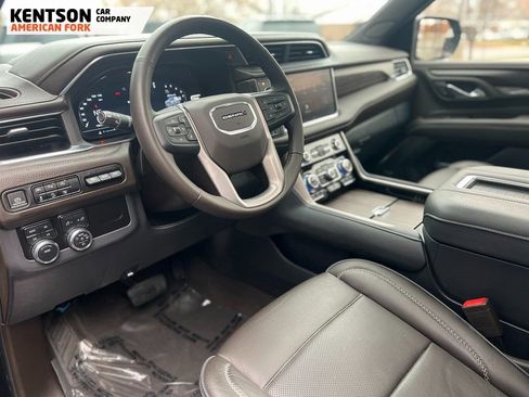 Used 2024 GMC Yukon Denali image 39