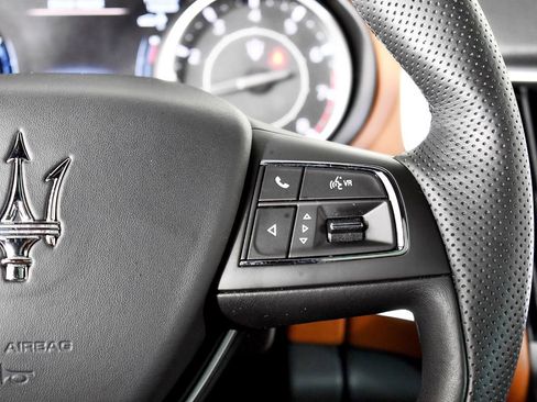 Used 2021 Maserati Levante image 58