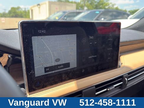 Used 2023 Lincoln Corsair Reserve w/ Equipment Group 201A AWD/4WD image 16