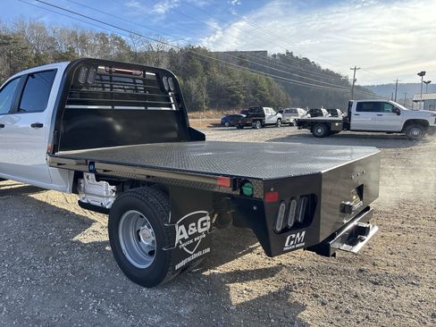 New 2026 Chevrolet Silverado 3500 W/T image 25