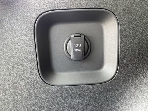 New 2026 Kia Sportage EX image 18