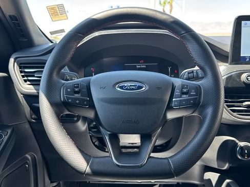 Used 2025 Ford Escape ST-Line FWD image 14