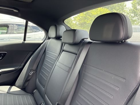Used 2024 Mercedes-Benz C 300 Sedan image 32