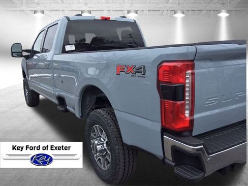 New 2026 Ford F350 Lariat w/ FX4 Off-Road Package image 13