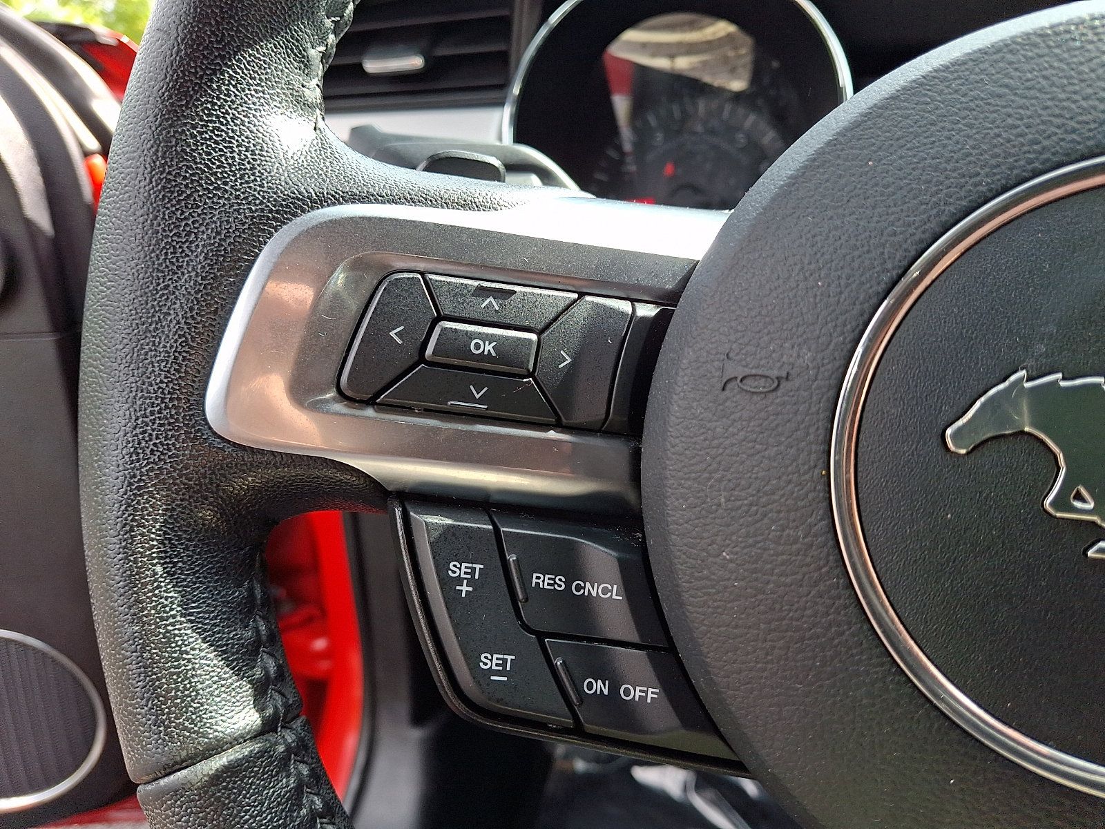 Used 2016 Ford Mustang Premium RWD image 22