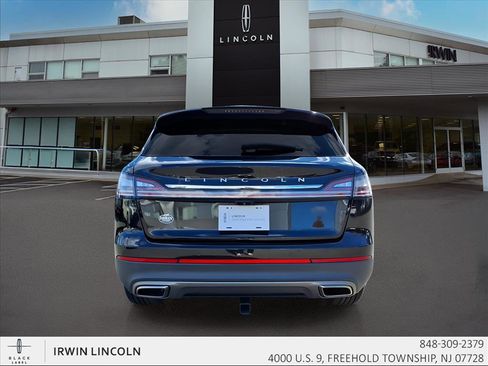 Certified 2022 Lincoln Nautilus Reserve w/ Luxury Package image 21