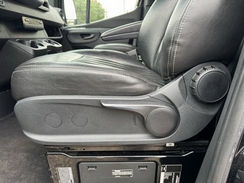 Used 2023 Mercedes-Benz Sprinter 3500 image 10