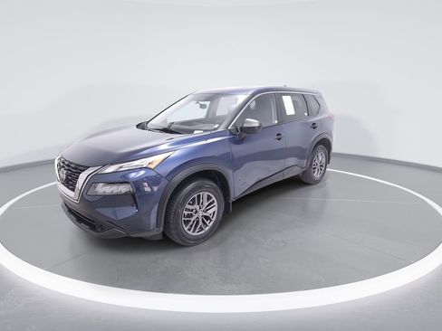 Used 2021 Nissan Rogue S AWD/4WD image 3