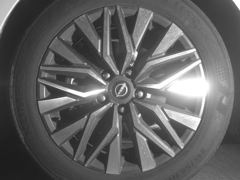 Used 2025 Nissan Altima 2.5 SV image 12