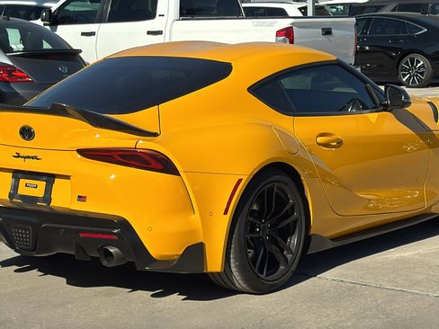 Used 2021 Toyota Supra Premium w/ Driver Assist Package image 7