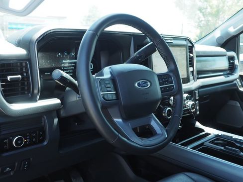 Used 2025 Ford F350 Lariat w/ Black Appearance Package AWD/4WD image 13