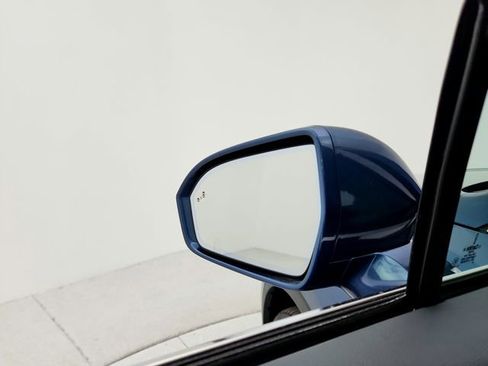 Used 2019 Lincoln Nautilus Reserve w/ Cargo Utility Package AWD/4WD image 23
