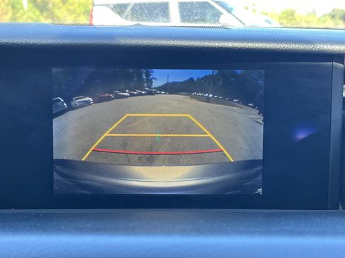 Used 2016 Lexus IS 200t image 5