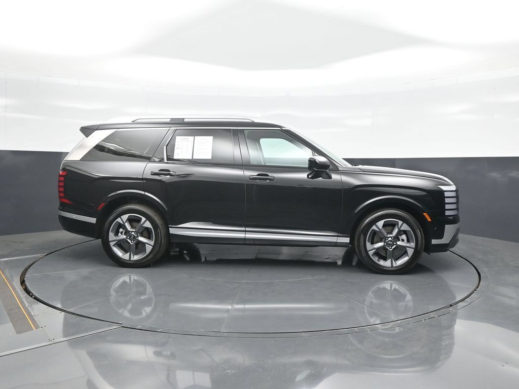 Used 2026 Hyundai Palisade Limited AWD/4WD image 8