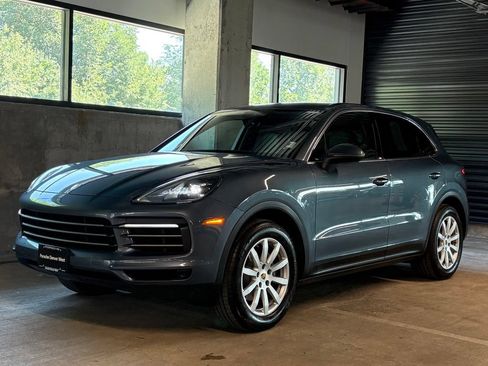 Certified 2020 Porsche Cayenne AWD/4WD image 1