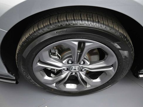 Used 2025 Honda Accord EX-L image 14