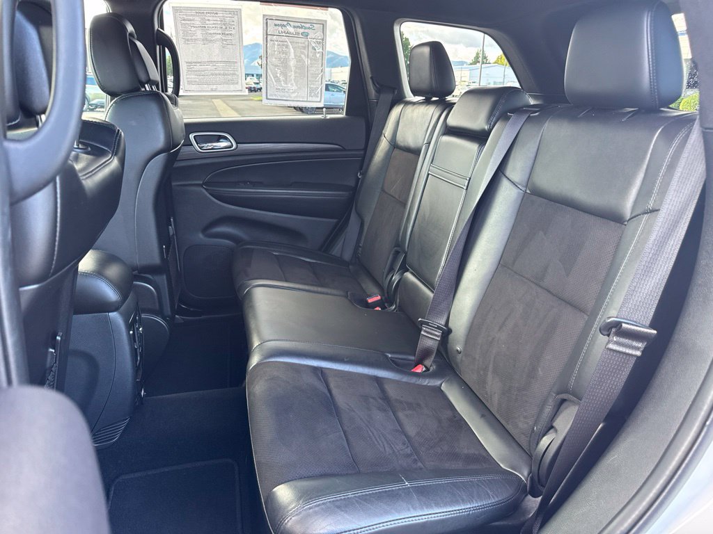 Used 2020 Jeep Grand Cherokee Altitude AWD/4WD image 11