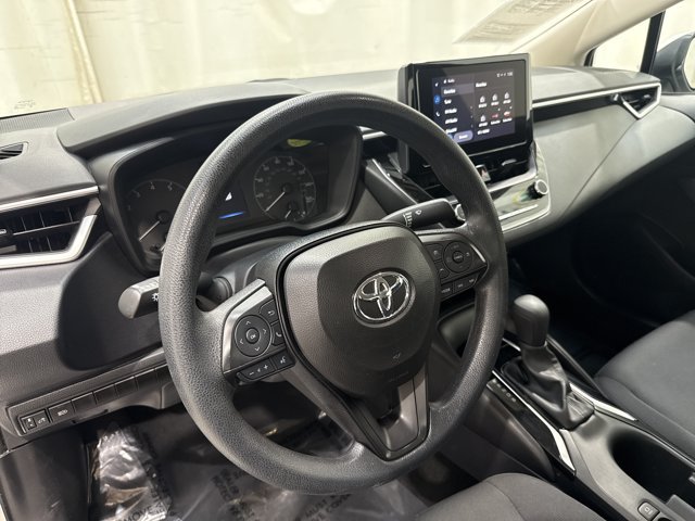 Used 2024 Toyota Corolla LE FWD image 24