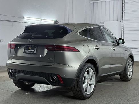 Used 2020 Jaguar E-PACE SE image 10