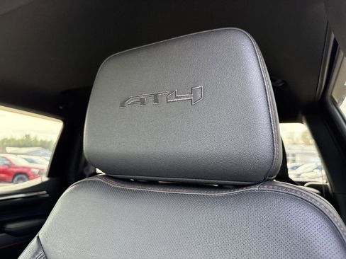 Used 2023 GMC Sierra 1500 AT4 image 20