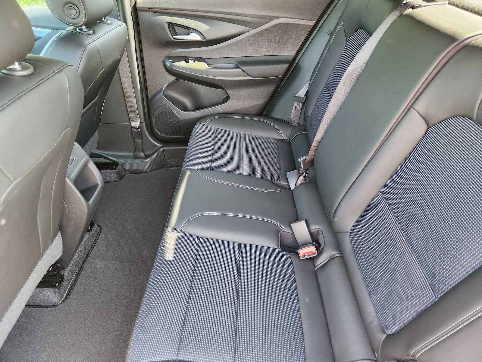 New 2026 Buick Envista Preferred w/ Convenience I Package FWD image 9