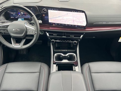 New 2026 Chevrolet Traverse Z71 w/ Enhanced Driving Package AWD/4WD image 10
