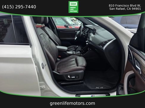 Used 2019 BMW X4 xDrive30i w/ Executive Package AWD/4WD image 14